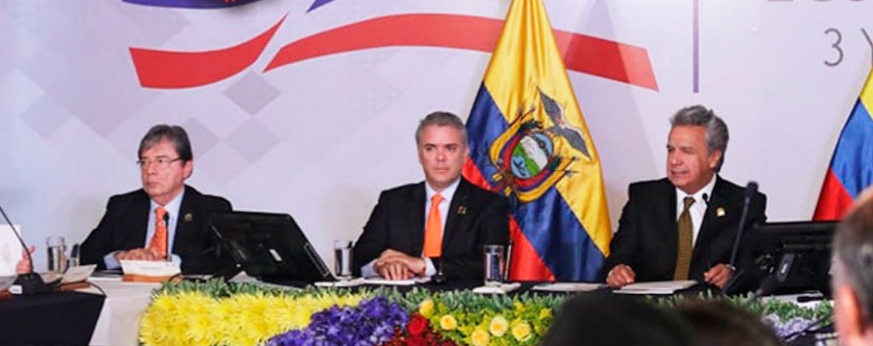 Colombia y Ecuador acuerdan cooperación para optimizar interconexión eléctrica binacional